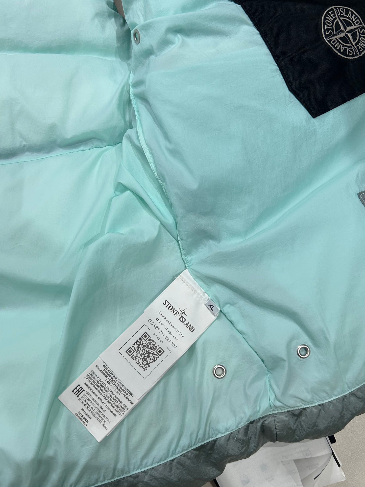Stone Island 2022 Mint Green Down Filled Nylon Metal Gilet Vest - XL