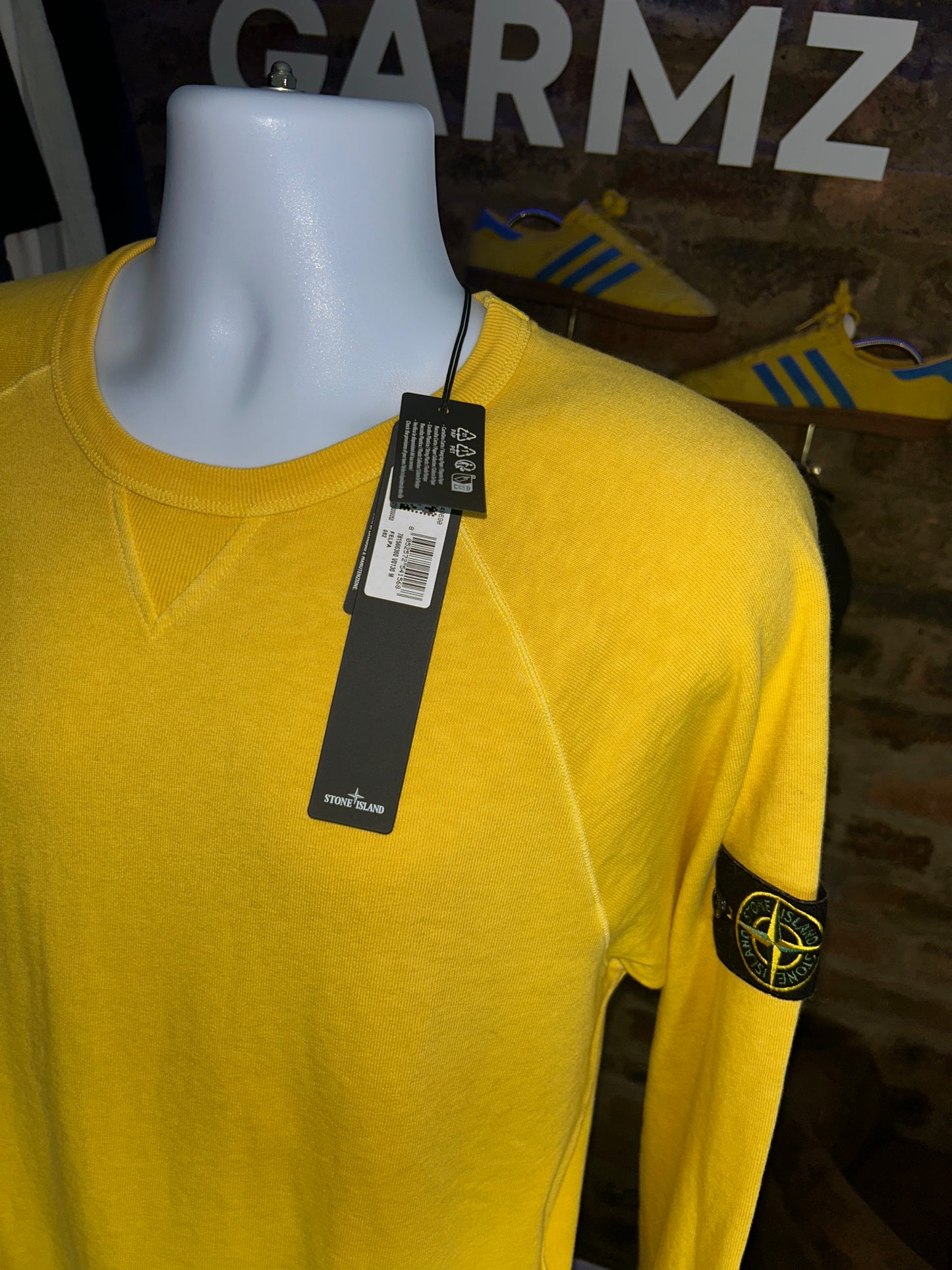 Stone Island 2023 Yellow Crewneck Sweatshirt - Medium
