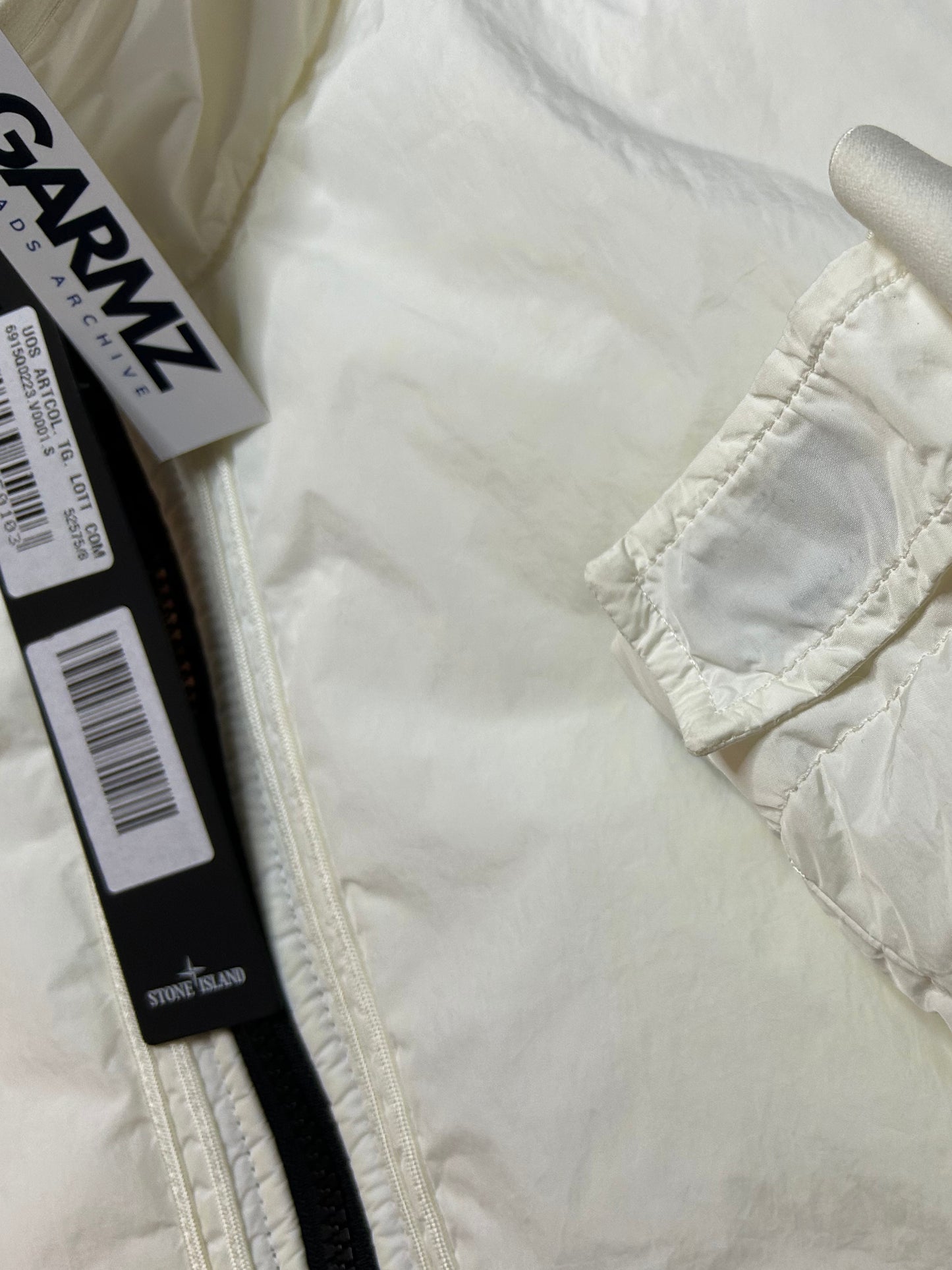 Stone Island White Garment Dyed Crinkle Reps Jacket - Small