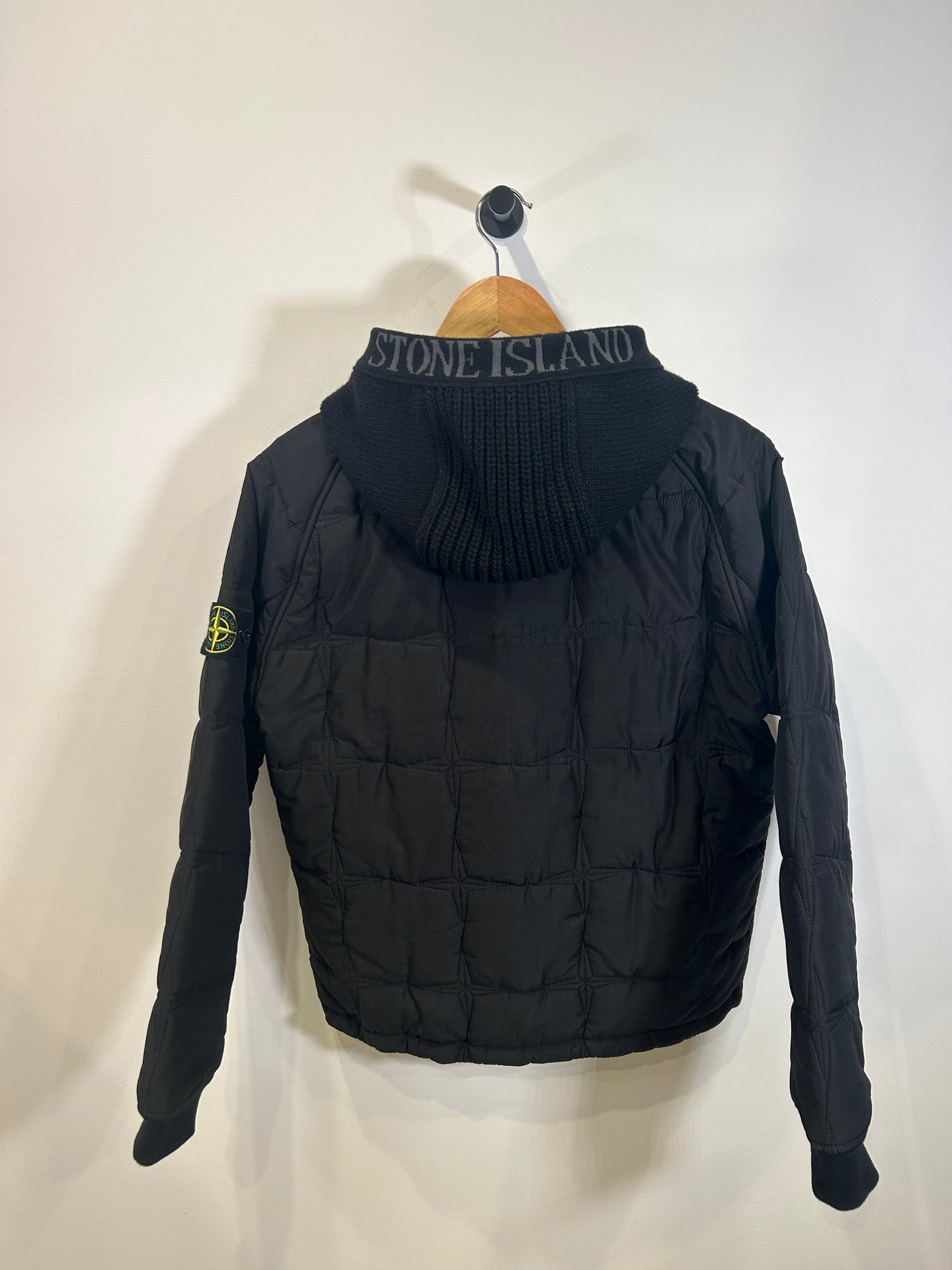 Stone Island Black 2022 Capo Campionario Primaloft Puffer - Medium