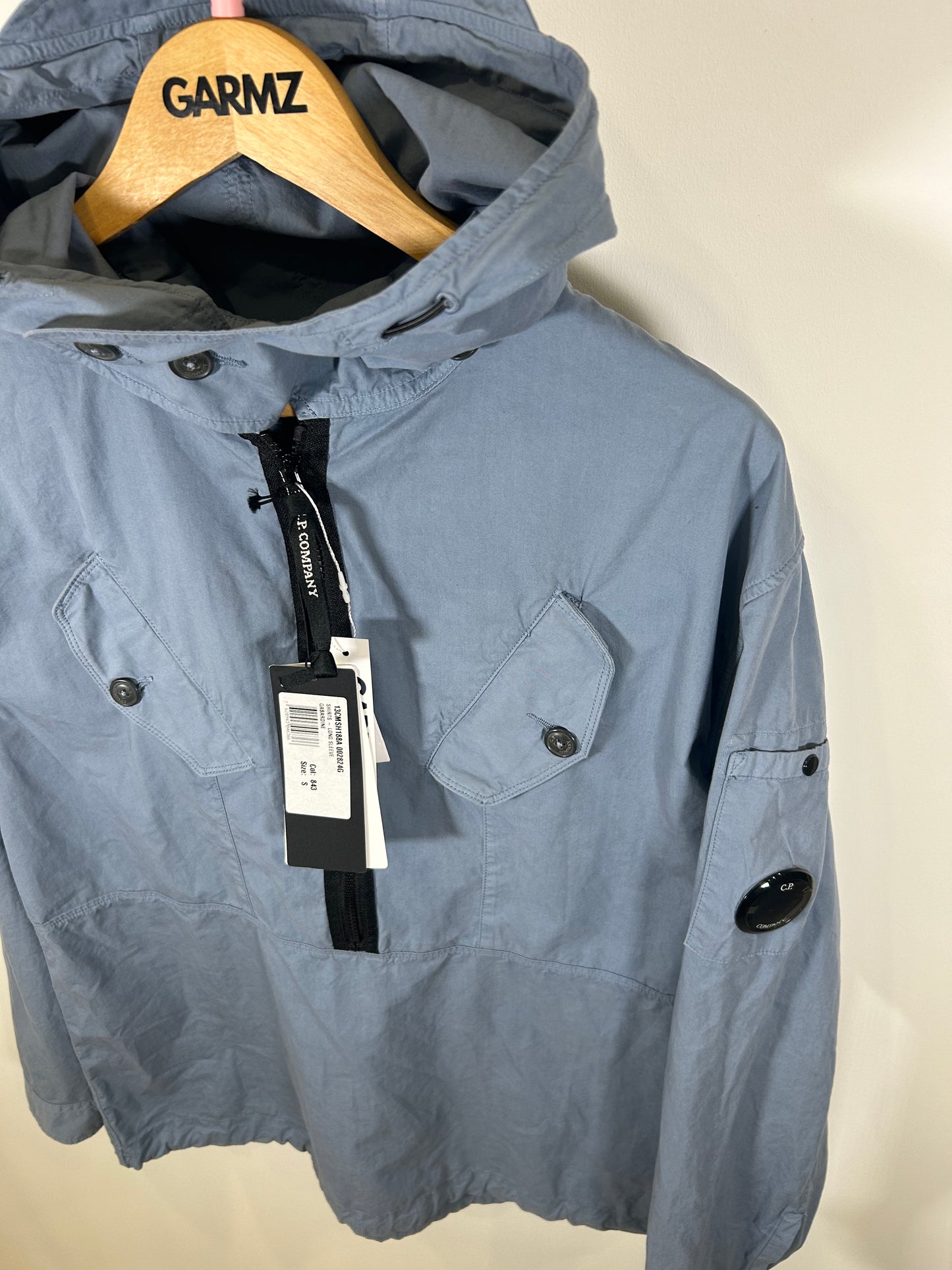 C.P. Company Dual Chest Pocket Gabardine Garment Dyed Arm Lens 1/2 Zip Blue Hooded Smock Overshirt Jacket - Small